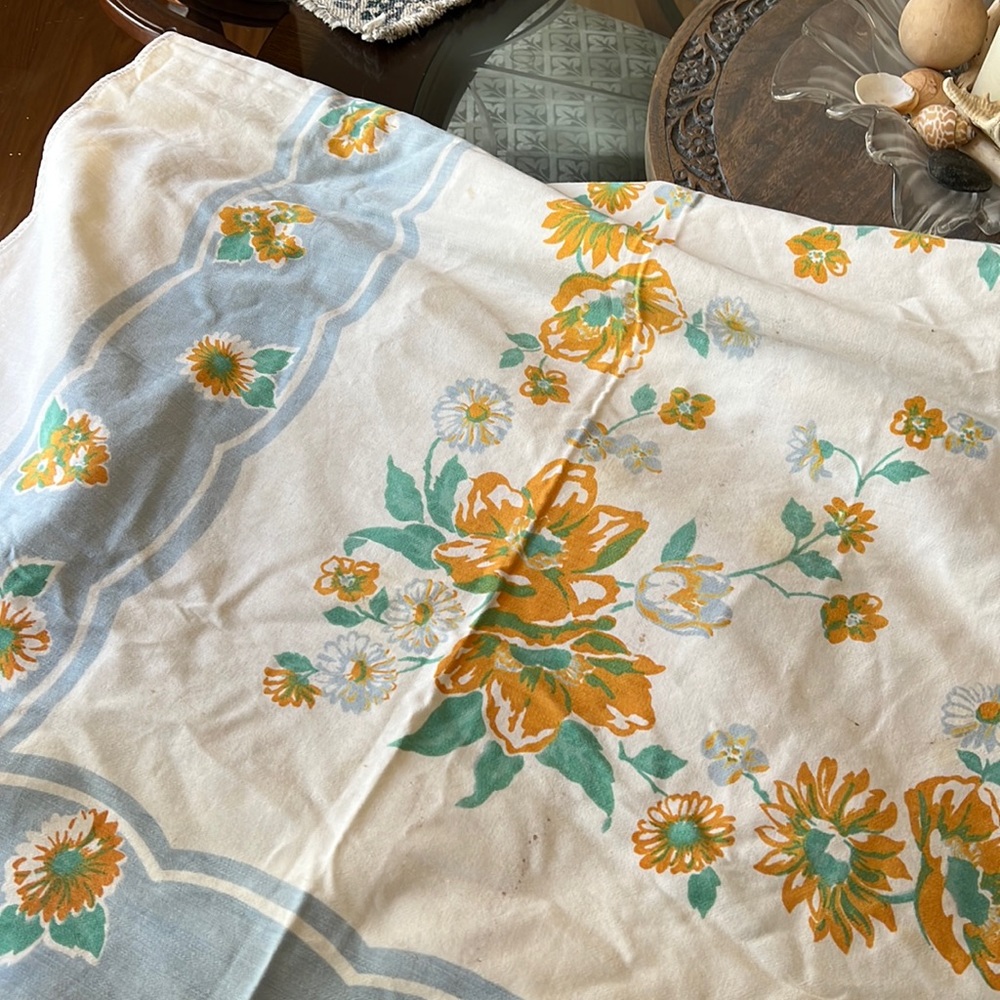 1950s tablecloth